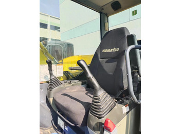 Mini escavadeira KOBELCO PC60 PC60-8: foto 4 Mini escavadeira KOBELCO PC60 PC60-8: foto 4