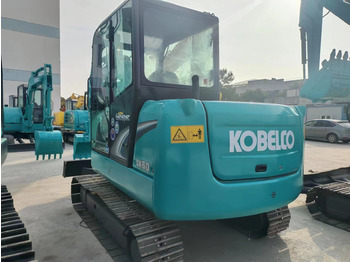 Mini escavadeira KOBELCO