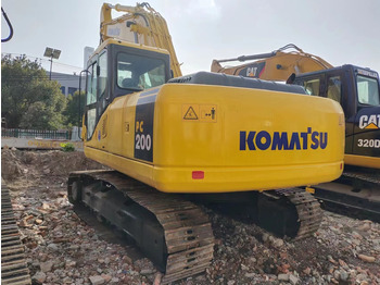 Escavadora de rastos KOMATSU PC200-7
