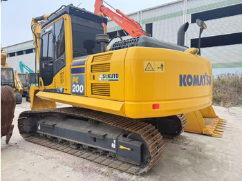 Escavadora de rastos KOMATSU PC200-8