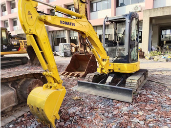 Mini escavadeira KOMATSU PC35