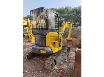 Mini escavadeira KOMATSU PC35