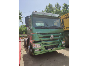 Tractor SINOTRUK HOWO