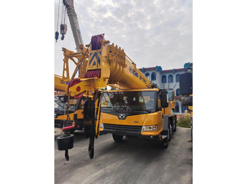 Grua móvel XCMG QY70K