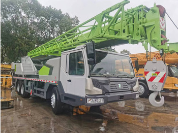 Grua móvel ZOOMLION ZTC251V
