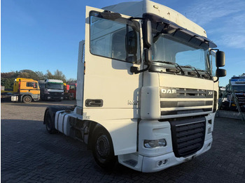 Tractor DAF XF 105 460