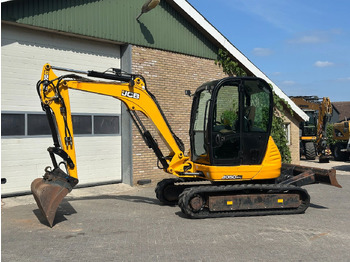 Mini escavadeira JCB 8050