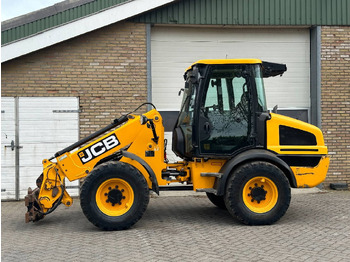 Pá carregadora telescópica JCB TM220