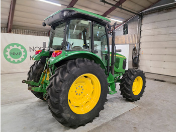 Trator John Deere 5720: foto 5