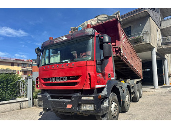 Camião basculante IVECO Trakker