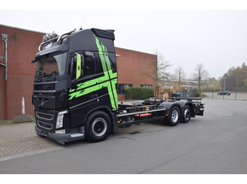 Camião transportador de contêineres/ Caixa móvel VOLVO FH 460