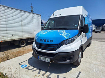 Furgão IVECO Daily 35s14