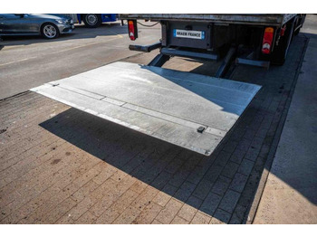Camião frigorífico Renault MIDLUM 280DXI+POUSSIN/CHICKEN/KUIKEN/KÛKEN: foto 5
