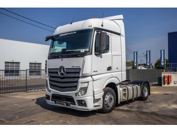 Tractor MERCEDES-BENZ Actros 1845