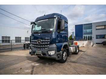 Tractor MERCEDES-BENZ Actros 1843