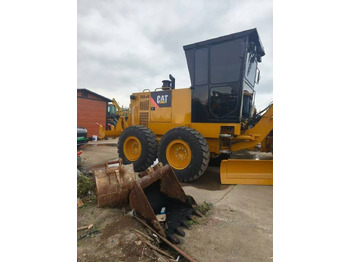 Motoniveladora CATERPILLAR 140K