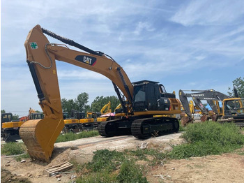Escavadora de rastos CAT 330D2: foto 2