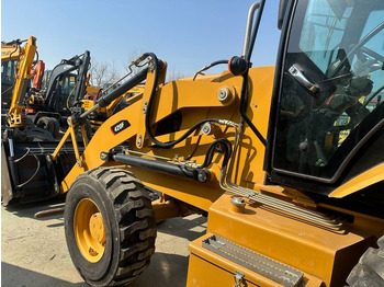 Escavadora de rastos novo CAT 420 F: foto 4