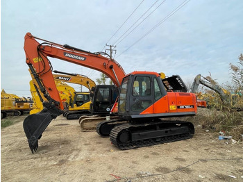 Escavadora de rastos novo Doosan dx150: foto 3
