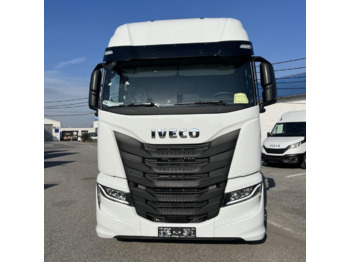 Tractor IVECO S-WAY