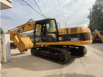 Escavadora de rastos CATERPILLAR 320C: foto 2