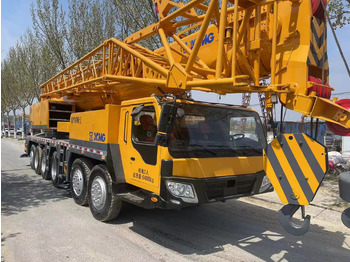 Grua móvel XCMG QY100K
