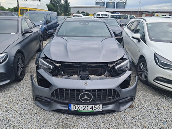 Sedan MERCEDES BENZ AMG E63S SEDAN: foto 2