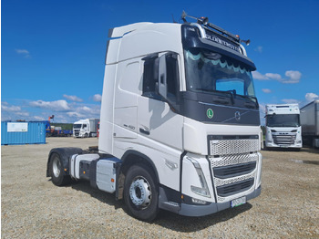 Tractor VOLVO FH
