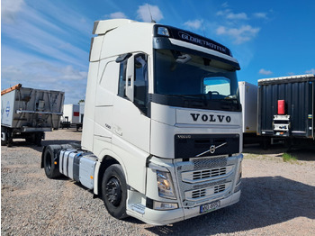 Tractor VOLVO FH