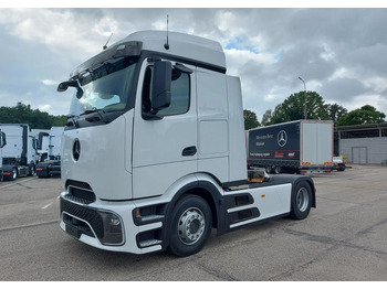 Tractor MERCEDES-BENZ Actros 1836
