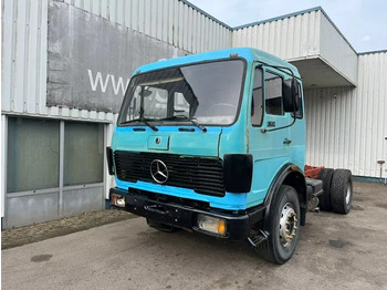 Camião chassi MERCEDES-BENZ