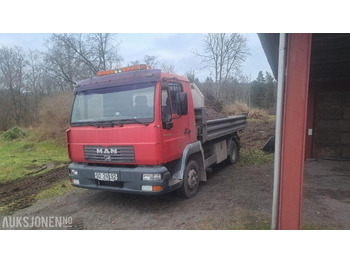 Camião basculante MAN