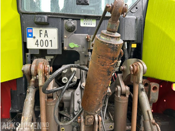 Locação financeira de  2013 Claas Arion 430 TRAKTOR MED FRONTLESSEAPPARAT - 5619 Timer 2013 Claas Arion 430 TRAKTOR MED FRONTLESSEAPPARAT - 5619 Timer: foto 3
