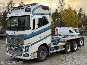 Camião polibenne VOLVO FH16 750