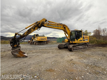 Escavadeira KOMATSU