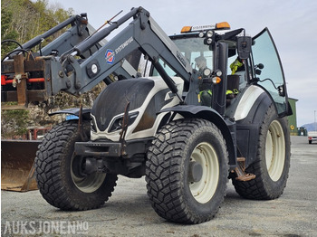 Trator VALTRA T144