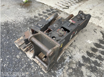 Equipamento CATERPILLAR