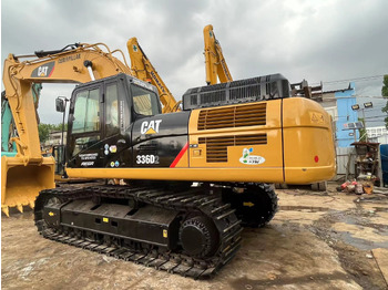 Escavadora de rastos CATERPILLAR 336D2