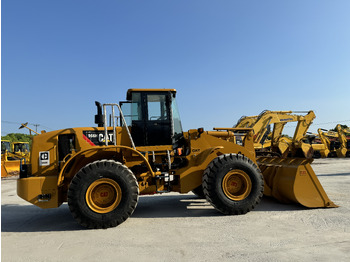 Pá carregadora de rodas CATERPILLAR 966F