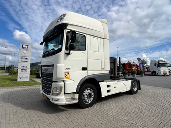 Tractor DAF XF 460