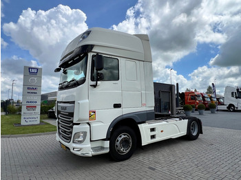 Tractor DAF XF 460