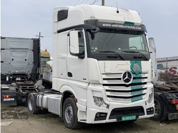 Tractor MERCEDES-BENZ Actros 1842