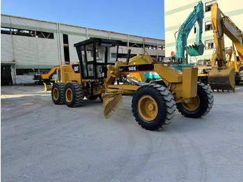 Motoniveladora CATERPILLAR 140K