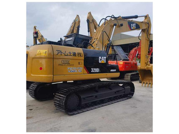 Escavadora de rastos CATERPILLAR 320D2