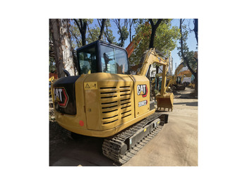 Mini escavadeira CATERPILLAR 306E2