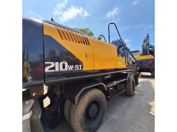 Escavadeira de rodas Hyundai 210w-9T wheel excavator: foto 3