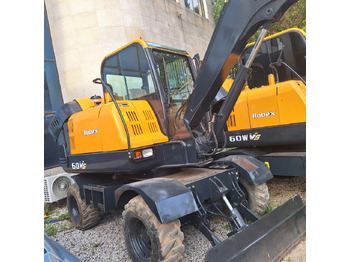 Escavadeira de rodas Hyundai 60vs  excavator: foto 3