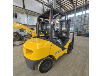 Empilhador a diesel Komatsu FD30 Forklift: foto 4