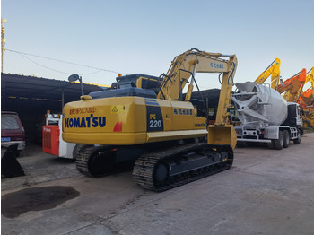 Escavadora de rastos KOMATSU PC220-8