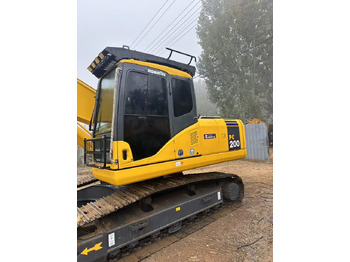 Escavadora de rastos KOMATSU PC200-7